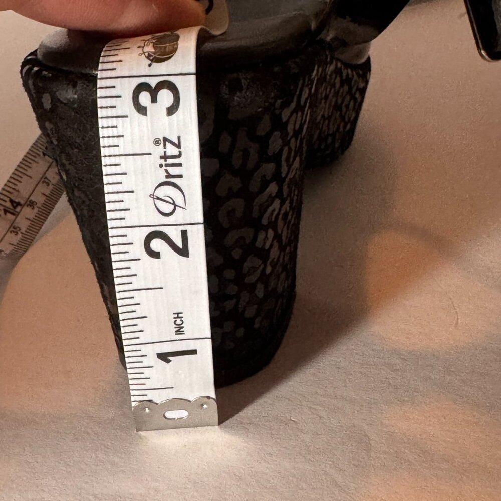 AGL Black Block Heel Patent Leather with Black Leopard Print, size US 6.5 - Picture 16 of 16